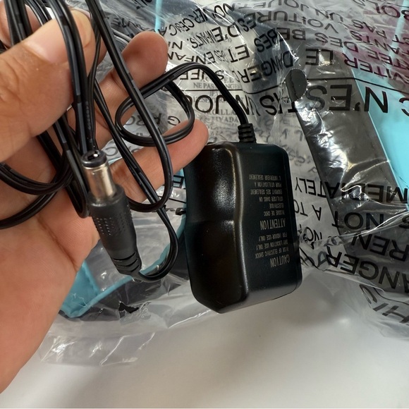 Homedics Neck Massager with Soothing Heat - Picture 6 of 6